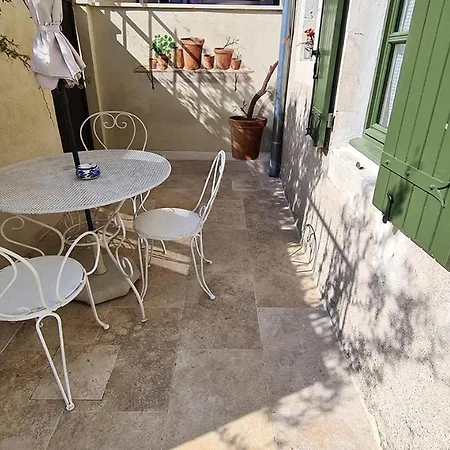 Holiday home Le Jardinet De Rosa Maison De Village *